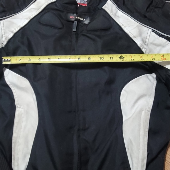 Motorcycle jacket - Picture 10 of 13